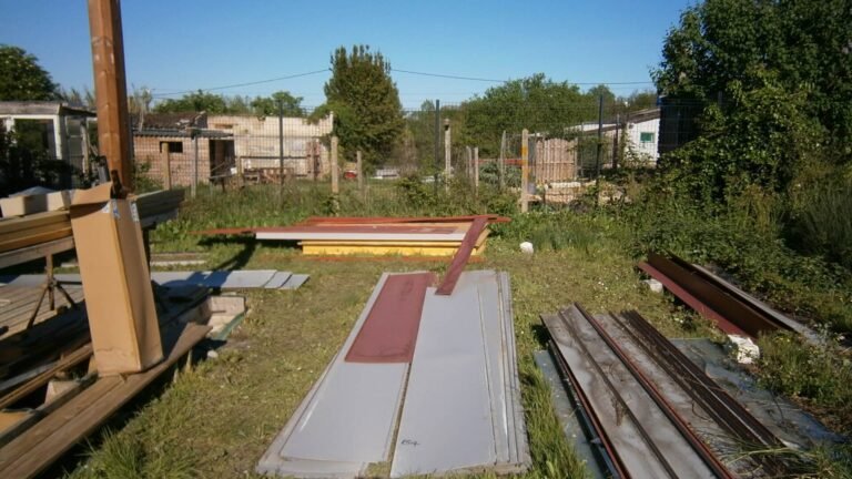 Fitting the Roof Panels
