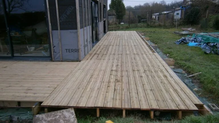 Decking Floor