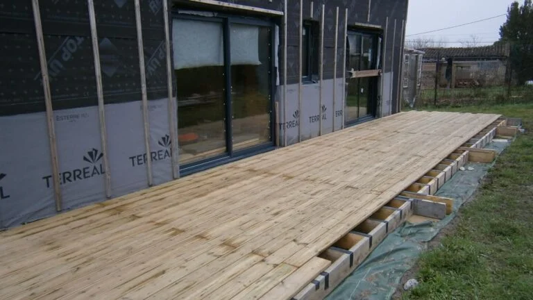 Decking Floor