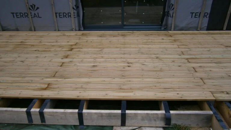 Decking Floor