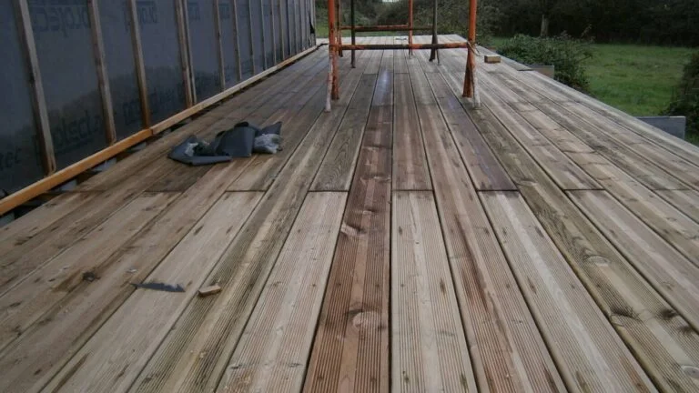 Decking Floor