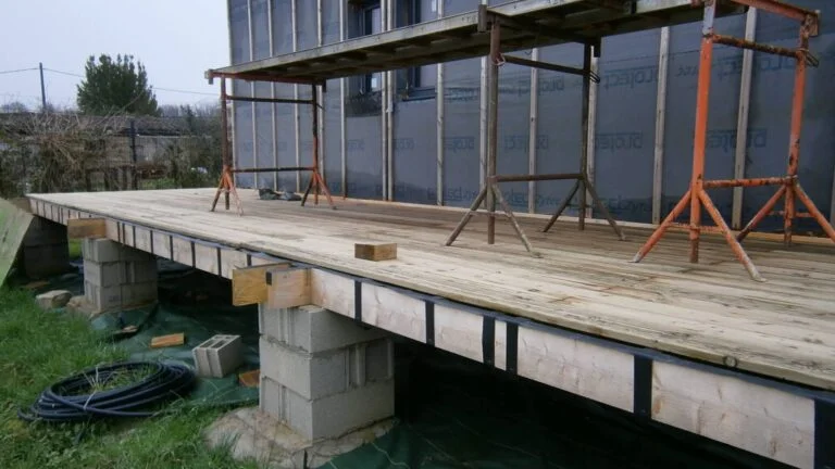 Decking Floor