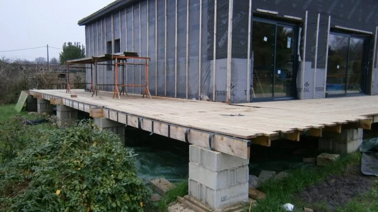 Decking Floor